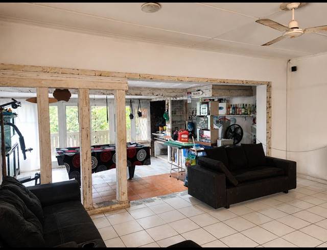 3 BEDROOM HOUSE FOR SALE IN UVONGO